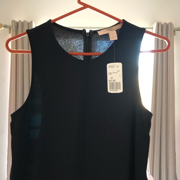 SALE!! FOREVER 21 Maxi Dress - Picture 2 of 3